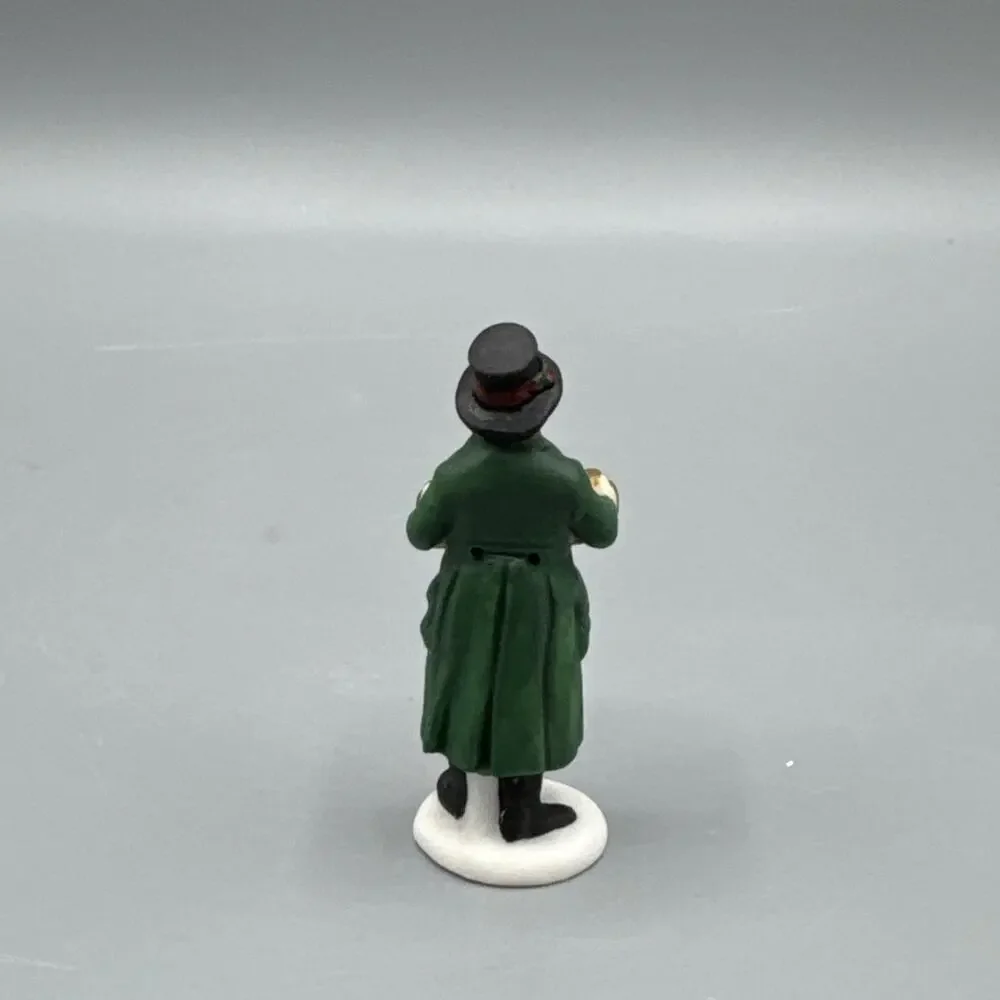 Department 56 Heritage collection Chelsea Market Curiosities Monger and Cart